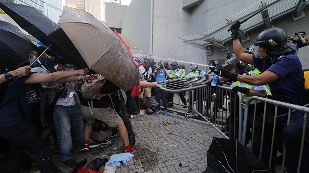 hong-kong-protests-umbrella-revolution1