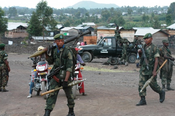 Les FARDC et la MONUSCO renforcent leur présence à l'intérieur de Goma et ses environnants suite à un deuxième jour 921 mai 2013) de combats entre le M23 et les forces nationales de défense. © MONUSCO/Clara Padovan