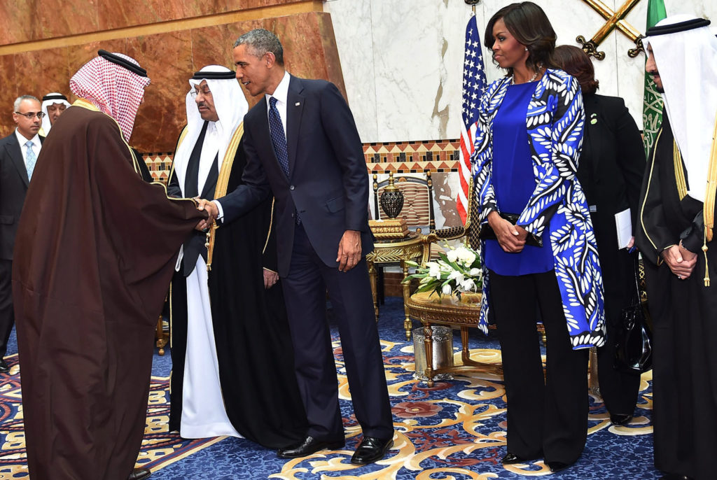 epa04589159 A handout picture provided by the Saudi Press Agency (SPA) shows US President, Barack Obama (centre - L) accompanied by his wife, Michelle Obama (centre - R), the new Saudi King, Salman bin Abdul Aziz (R), and deputy Crown Prince and Interior Minister, Mohammed bin Nayef (2 - L) shortly after his arrival in Riyadh, Saudi Arabia, 27 January 2015. Obama cut short his trip to India to head a high profile delegation to one of America's closest allies in the Middle East to offer his condolences on the death of the late King Abdullah bin Abdulaziz al-Saud and attend a bilateral meeting at the Erga Palace, to discuss regional developments including Yemen, Iran and the ongoing unrest resulting form the activities of the group calling themselves the Islamic State (IS). EPA/SAUDI PRESS AGENCY / HANDOUT HANDOUT EDITORIAL USE ONLY/NO SALES