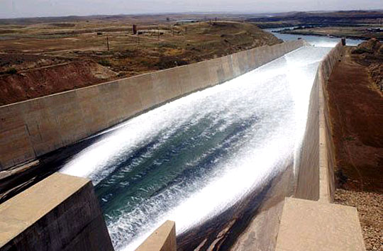 Mosul_Dam_chute_spillway