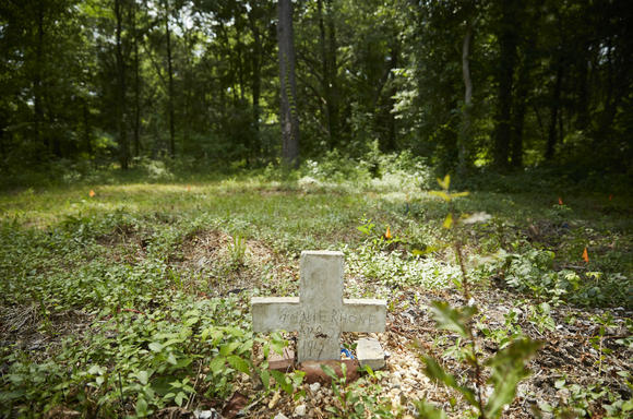 blog16-uniontown_cemetery-1160x768_0