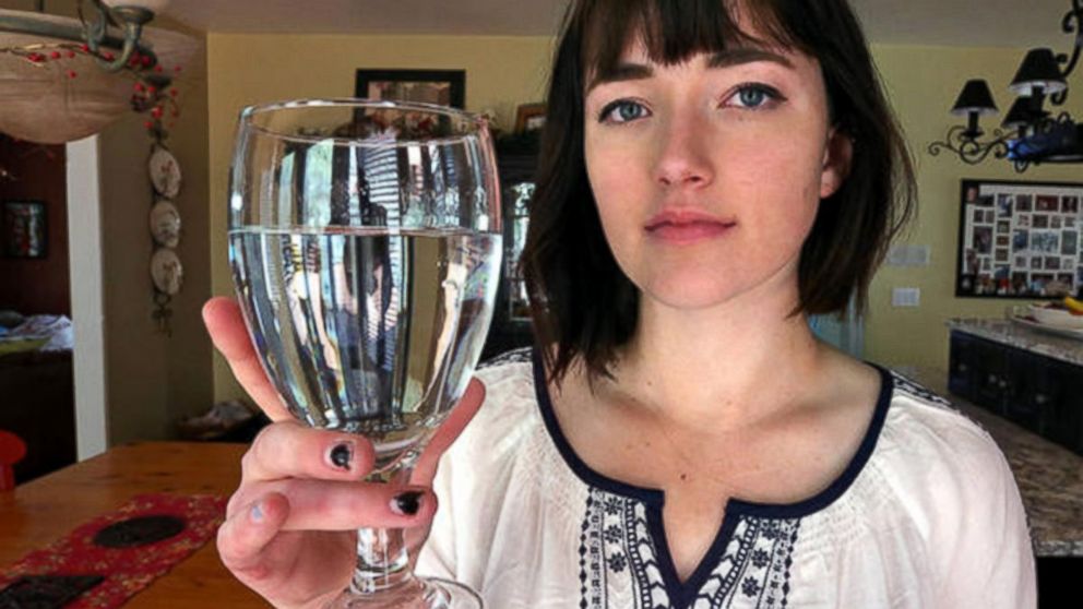 Inspiring Story of Utah Teen Who Is Allergic to WATER